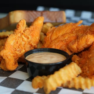 #2 - 4 Chicken Strips + Bread + Fries + Soda Can