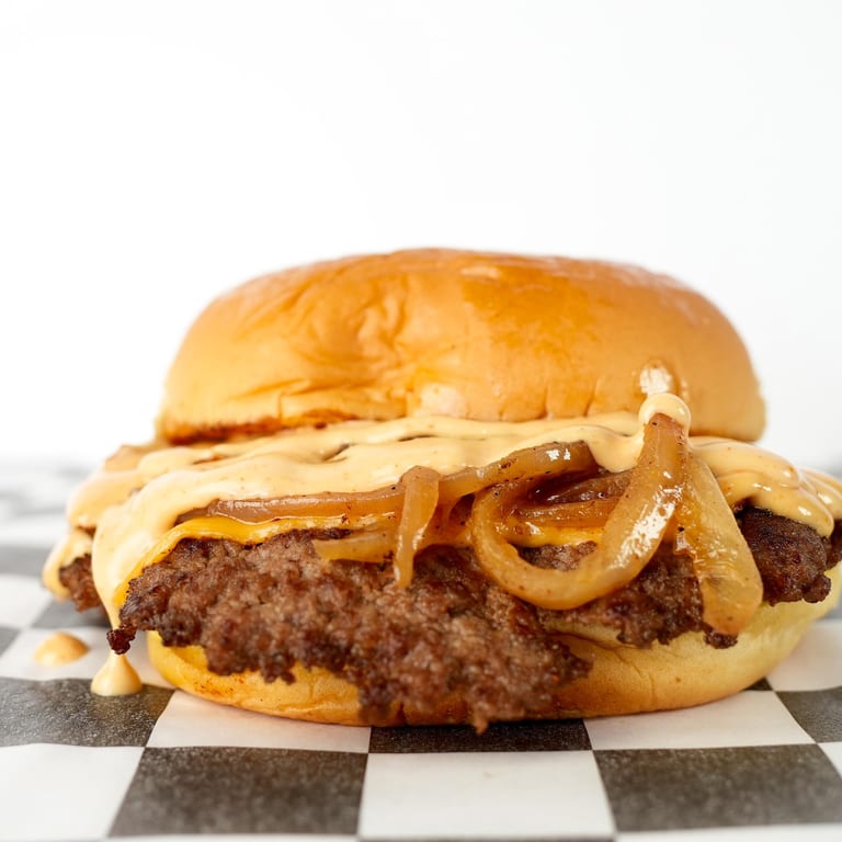 Classic Burger: Juicy, All-American Favorite