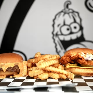 #3 - 2 Sandwich/Burgers + Fries + Soda Can